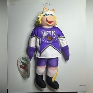 1995 Muppets Hockey Kermit and Miss Piggy